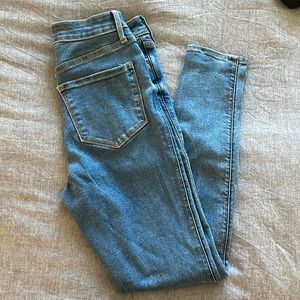 Old Navy Medium Wash Rockstar Super Skinny Extra High Rise Jeans
